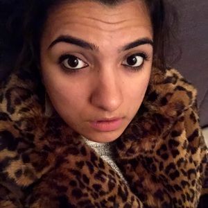 Meet your Posher, Nehaneha